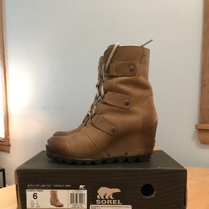 Sorel Joan Of Arc Wedge Mid